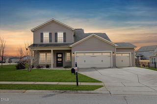 700 Harvest Point Drive, Fuquay Varina, NC 27526