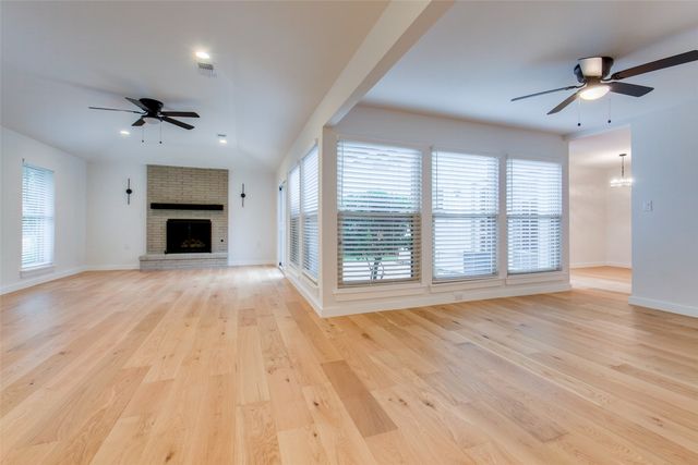 5014 Roundtable Lane, Garland, TX 75044