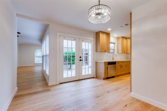 5014 Roundtable Lane, Garland, TX 75044