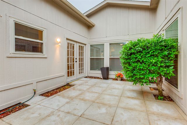 5014 Roundtable Lane, Garland, TX 75044