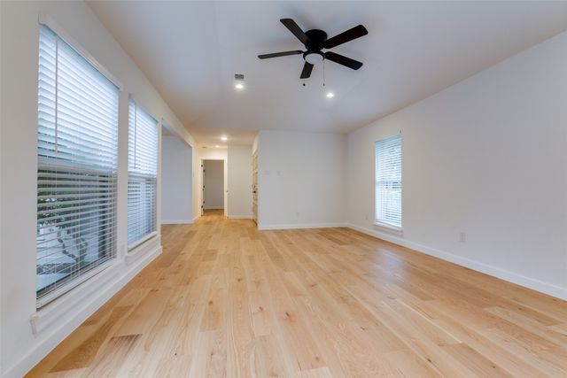 5014 Roundtable Lane, Garland, TX 75044