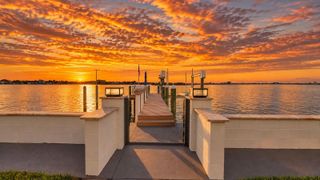7008 S SHORE DRIVE S, South Pasadena, FL 33707