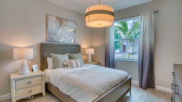 1642 Miraflores Trail NW, Palm Bay, FL 32907