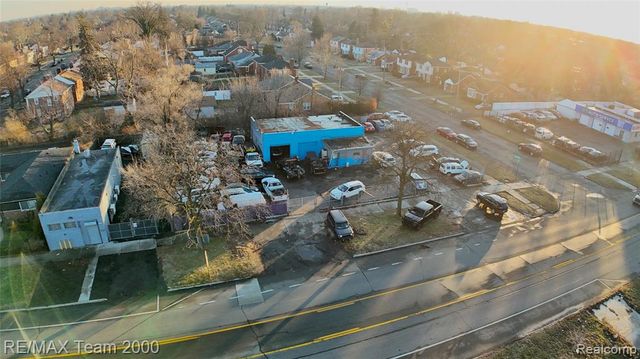 13239 Joy Road, Detroit, MI 48228