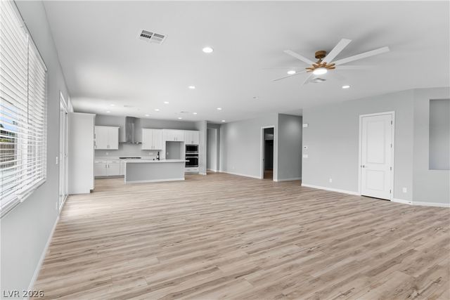 567 Jerry Bird Court, Las Vegas, NV 89123