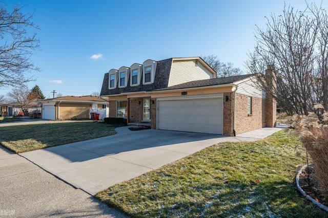 16660 Grillo Drive, Clinton Twp, MI 48038