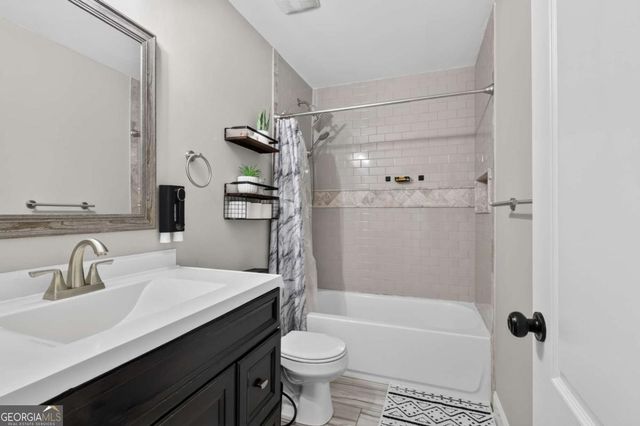 661 Nine Oaks Circle, Villa Rica, GA 30180