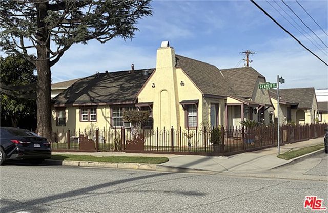 137 S 3rd Avenue, Covina, CA 91723