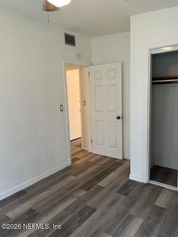 6831 RHONE Drive, Jacksonville, FL 32208