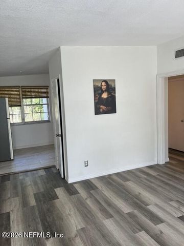 6831 RHONE Drive, Jacksonville, FL 32208