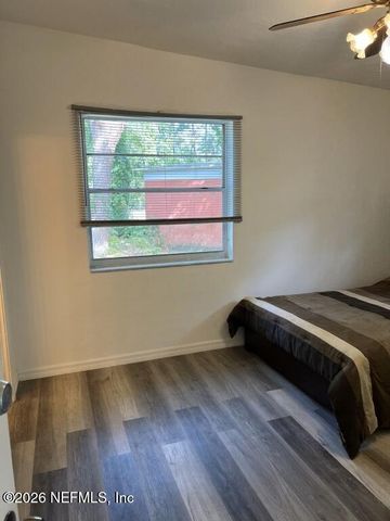 6831 RHONE Drive, Jacksonville, FL 32208