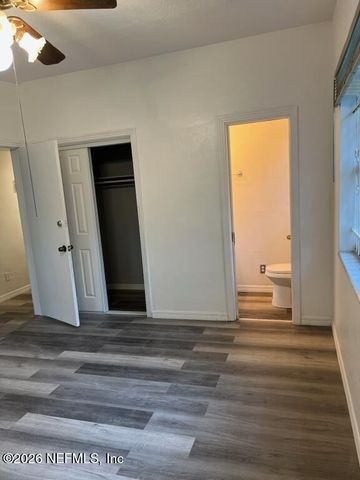 6831 RHONE Drive, Jacksonville, FL 32208