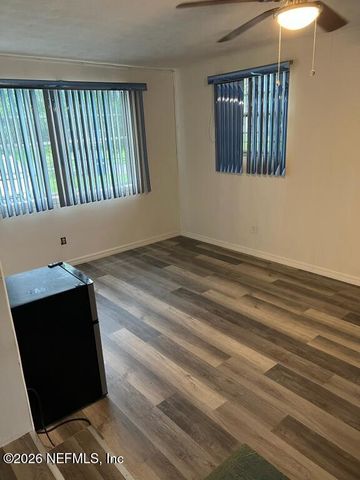 6831 RHONE Drive, Jacksonville, FL 32208