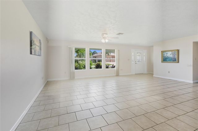 133 SE PECKHAM STREET SE, Port Charlotte, FL 33952