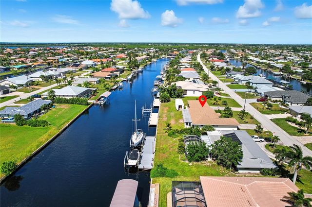 133 SE PECKHAM STREET SE, Port Charlotte, FL 33952