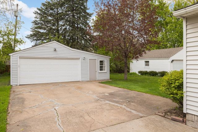 3908 Hayes Street NE, Columbia Heights, MN 55421