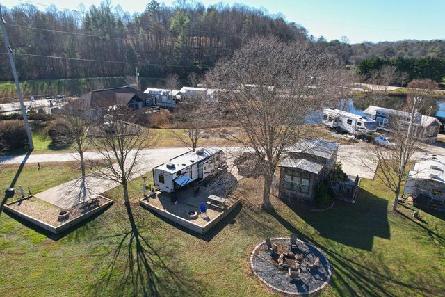 34 Mountain Meadows Circle, Morganton, GA 30560