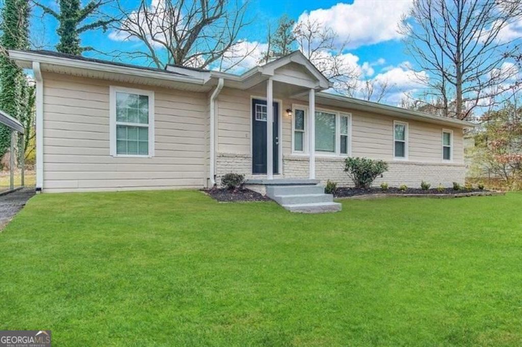 3694 Dale Lane, Lithia Springs, GA 30122