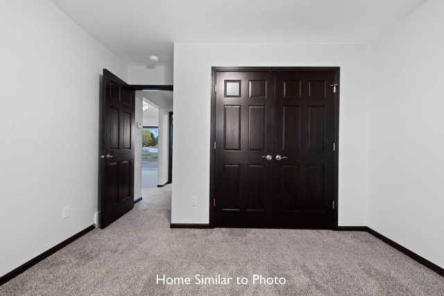1274 PUTNAM DRIVE, Pulaski, WI 54162