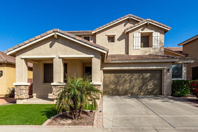 390 W Wisteria Place, Chandler, AZ 85248