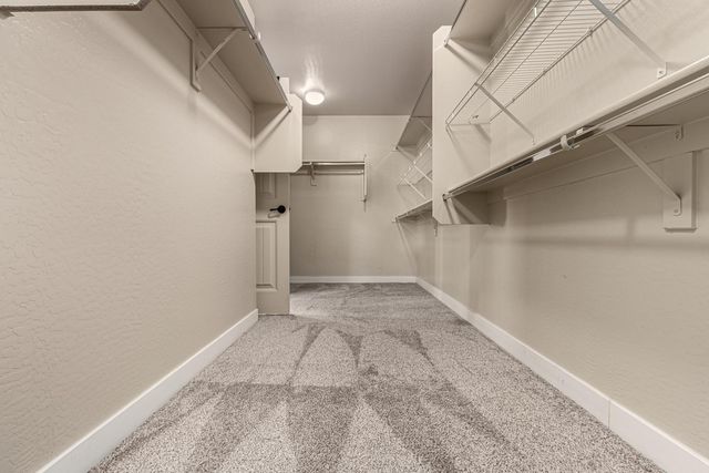 390 W Wisteria Place, Chandler, AZ 85248