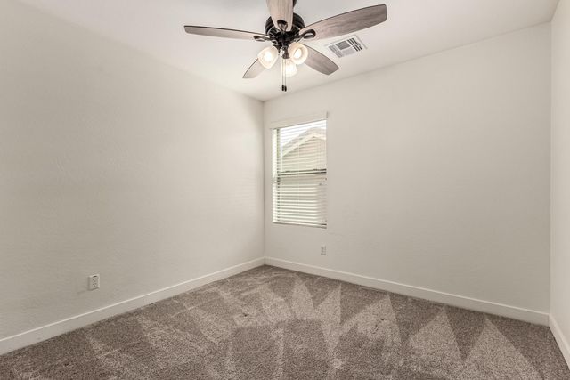 390 W Wisteria Place, Chandler, AZ 85248
