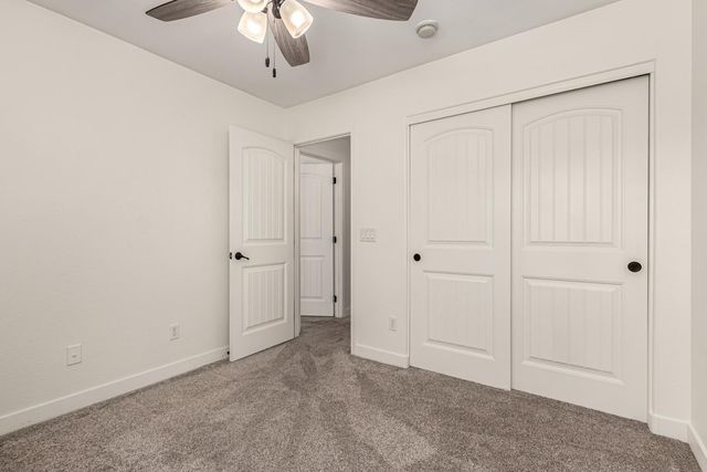 390 W Wisteria Place, Chandler, AZ 85248