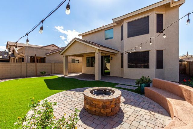 390 W Wisteria Place, Chandler, AZ 85248