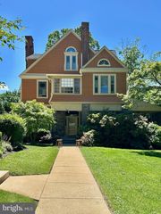 206 PRICE AVE #2, Narberth, PA 19072