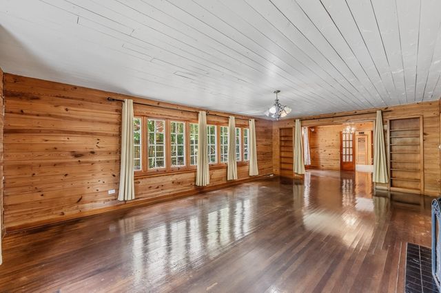 1505 20th Street, Huntsville, TX 77340