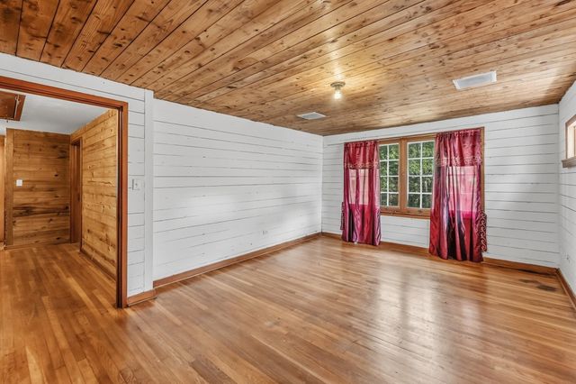 1505 20th Street, Huntsville, TX 77340