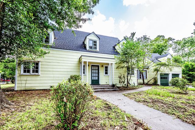 1505 20th Street, Huntsville, TX 77340