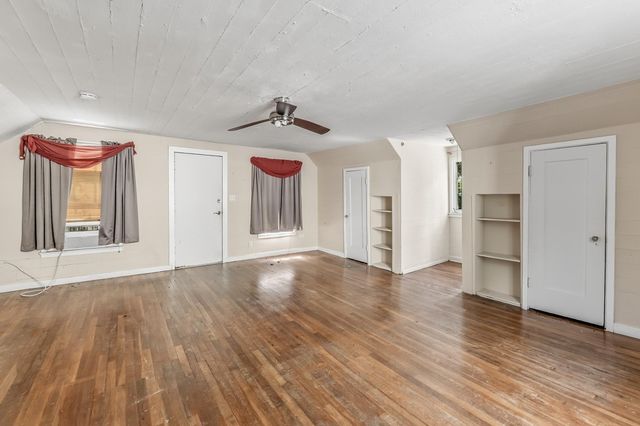 1505 20th Street, Huntsville, TX 77340