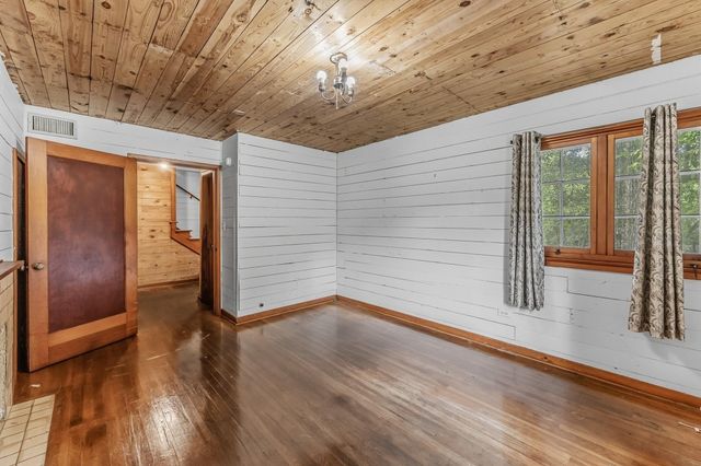1505 20th Street, Huntsville, TX 77340