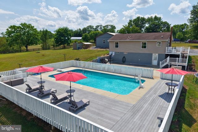 5140 BINO ROAD, Greencastle, PA 17225