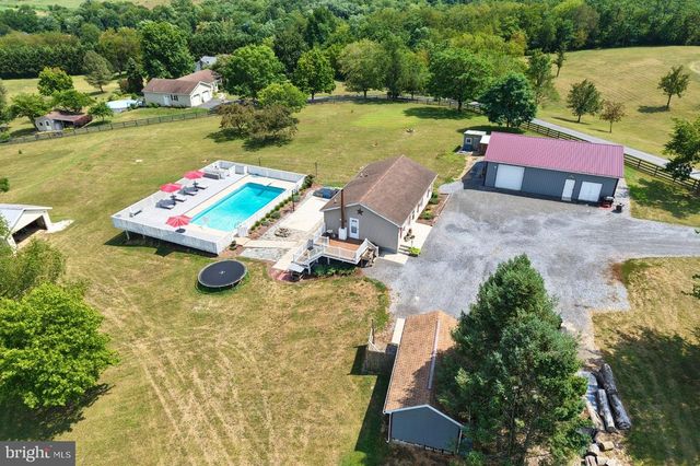 5140 BINO ROAD, Greencastle, PA 17225