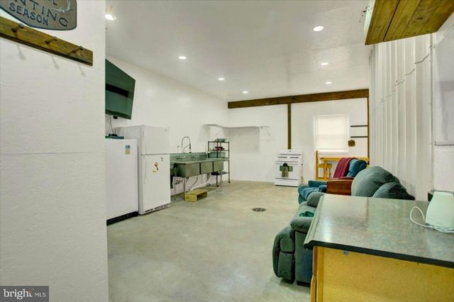 5140 BINO ROAD, Greencastle, PA 17225