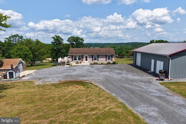 5140 BINO ROAD, Greencastle, PA 17225