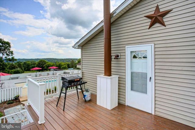 5140 BINO ROAD, Greencastle, PA 17225