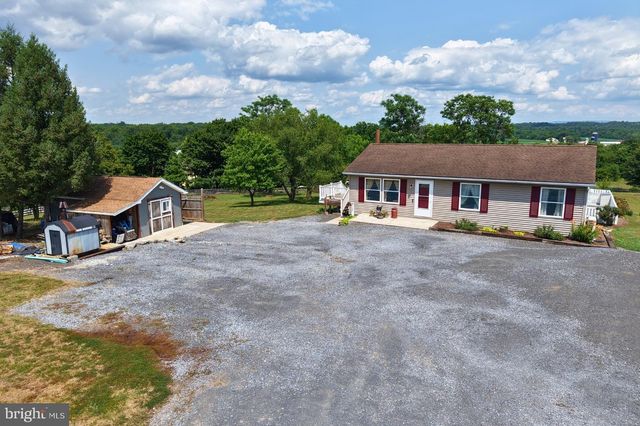 5140 BINO ROAD, Greencastle, PA 17225