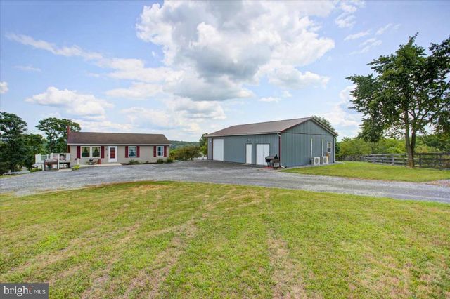 5140 BINO ROAD, Greencastle, PA 17225