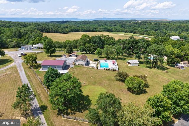 5140 BINO ROAD, Greencastle, PA 17225