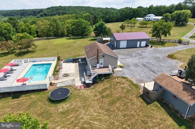 5140 BINO ROAD, Greencastle, PA 17225