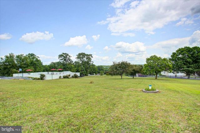 5140 BINO ROAD, Greencastle, PA 17225