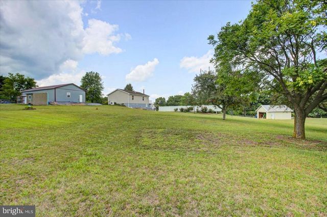 5140 BINO ROAD, Greencastle, PA 17225