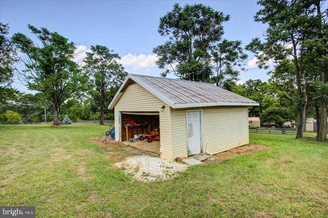 5140 BINO ROAD, Greencastle, PA 17225