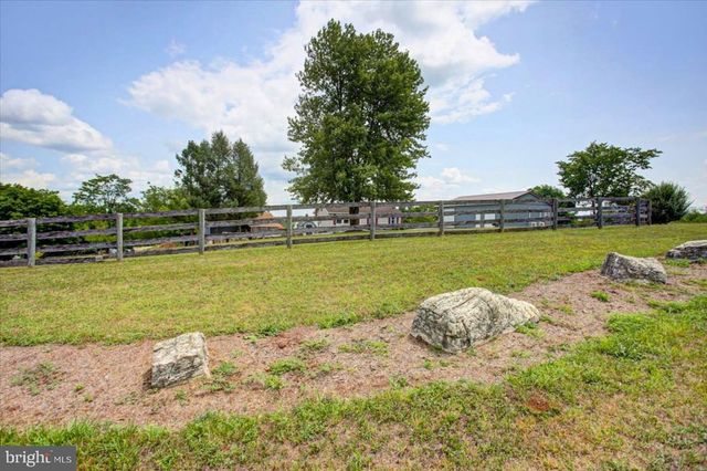 5140 BINO ROAD, Greencastle, PA 17225