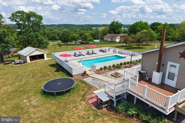 5140 BINO ROAD, Greencastle, PA 17225