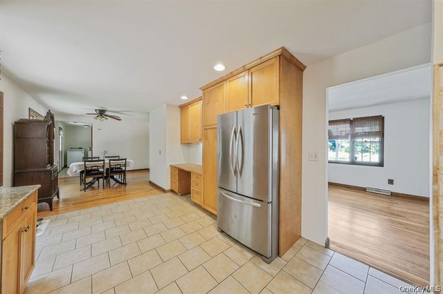 295 Willow Terrace Lane, Orient, NY 11957