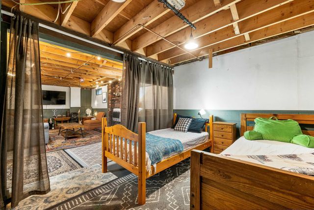 6 Abbott Lane, Ossipee, NH 03864